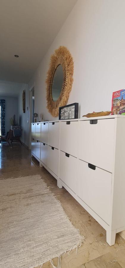 Small Oasis - Appartement 6 Personnes Манільва Екстер'єр фото